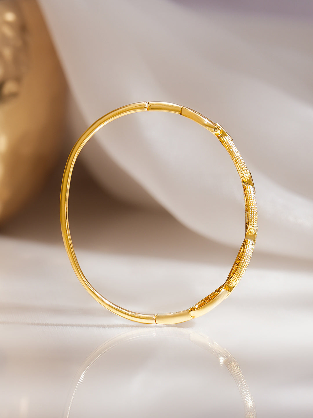 Gold Plated Chnky Chain Link American Diamond Zirconia Bracelet