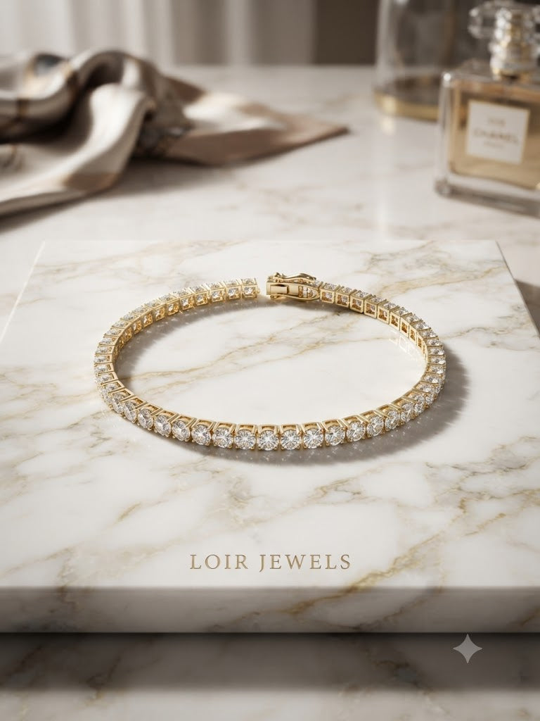 Matrix Tennis bracelet
Round cut, 18K gold plated