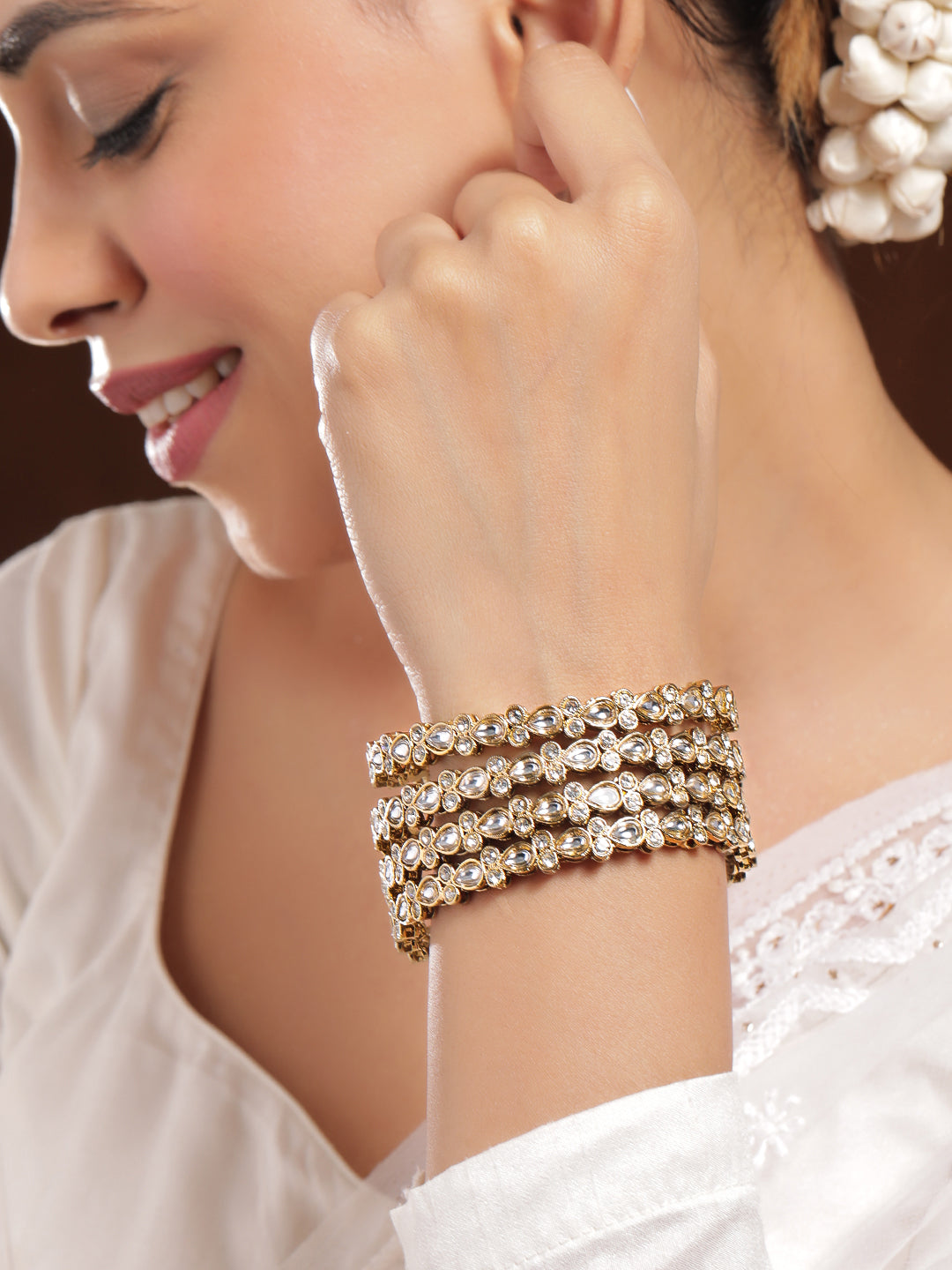 Ivory Elegance White Kundan Bangles