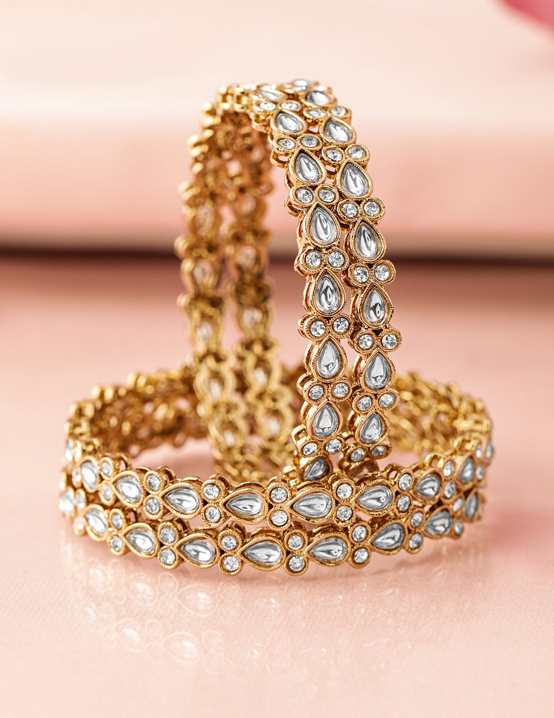 Ivory Elegance White Kundan Bangles