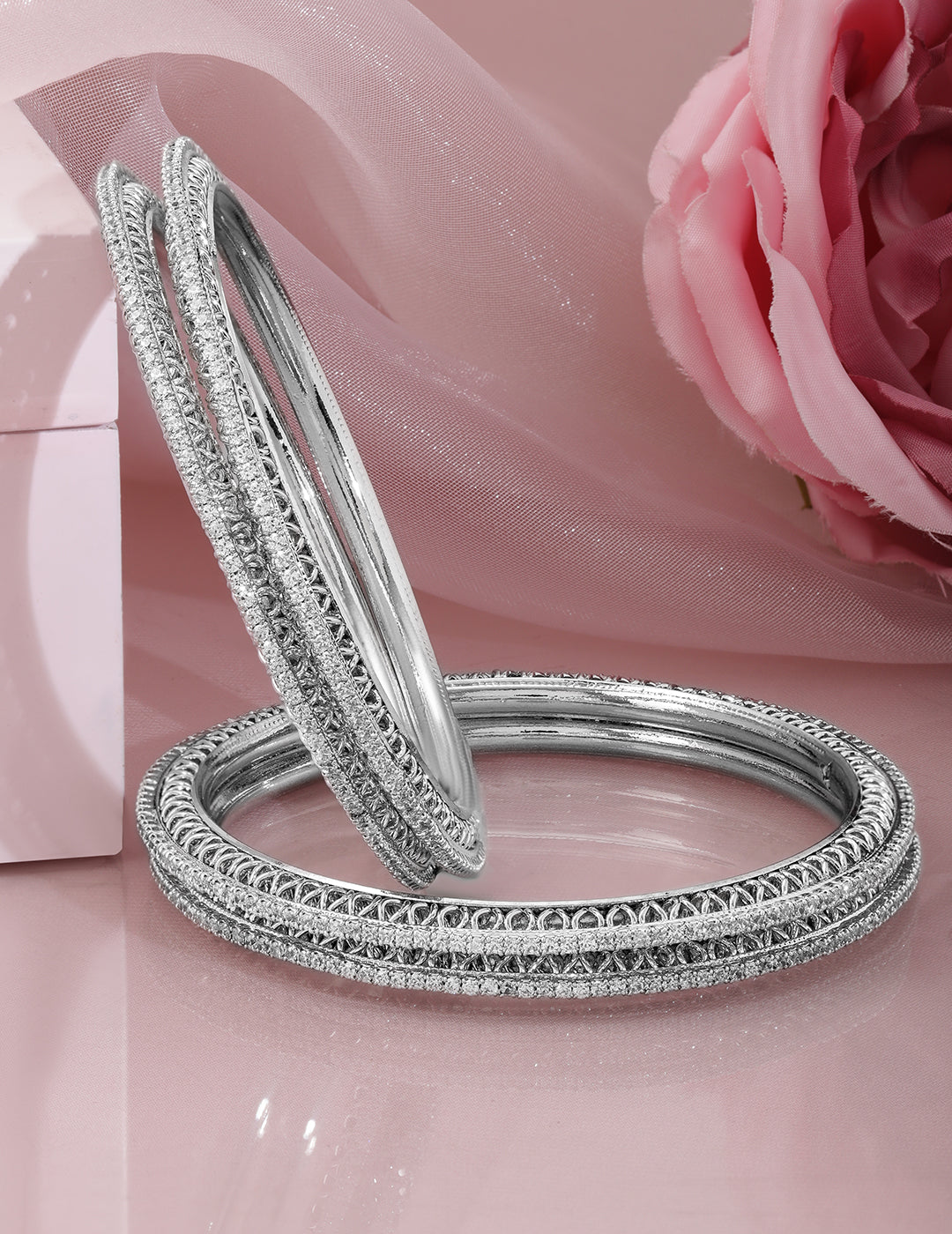Rubans Set of 4 Rhodium-Plated Cubic Zirconia Studded Bangles