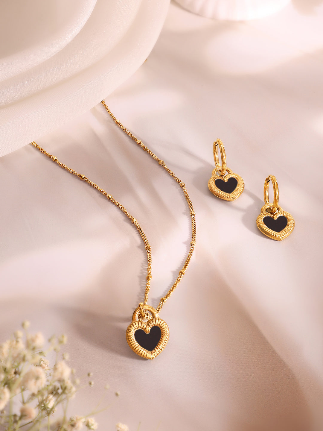 Demi Fine 18k Gold Plated Stainless Steel Reversible Black Heart Pendant Necklace Set