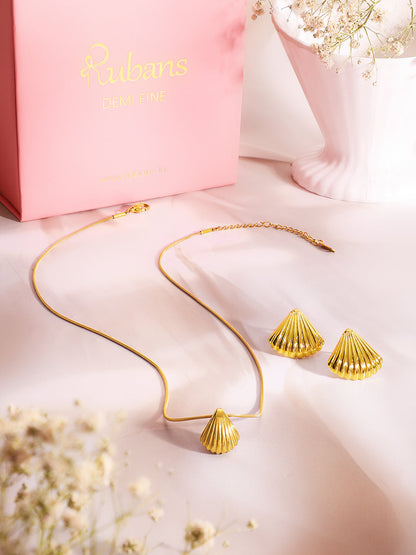 Demi Fine 18K Gold Plated Stainless Steel Shell Drop Pendant Set