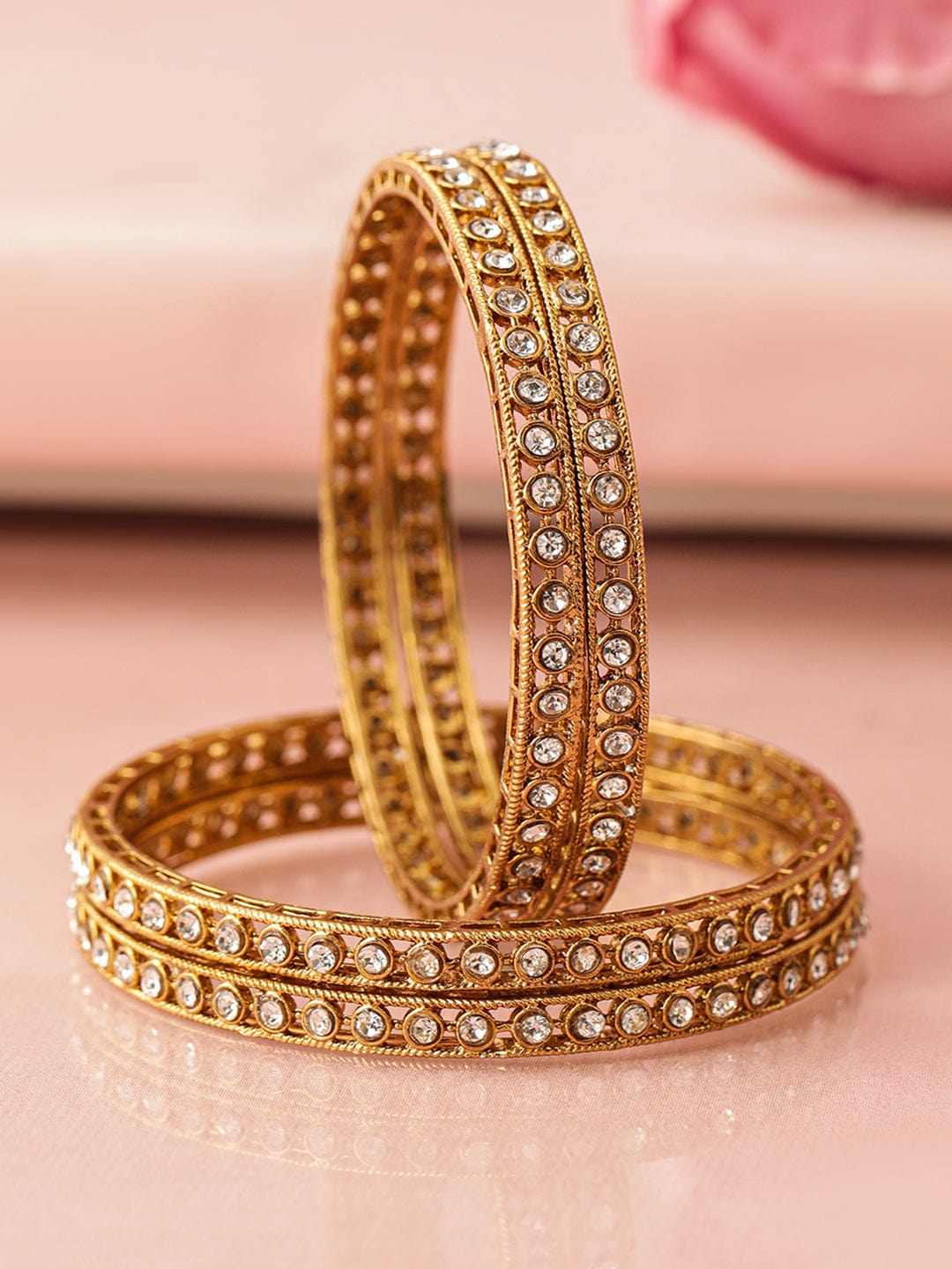 Minimal Luxe Kundan Bangles